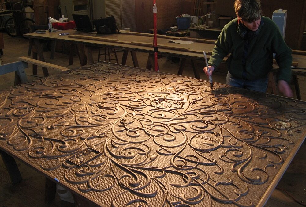 Fine-Detail CNC Carving Techniques for Industrial Woodworking